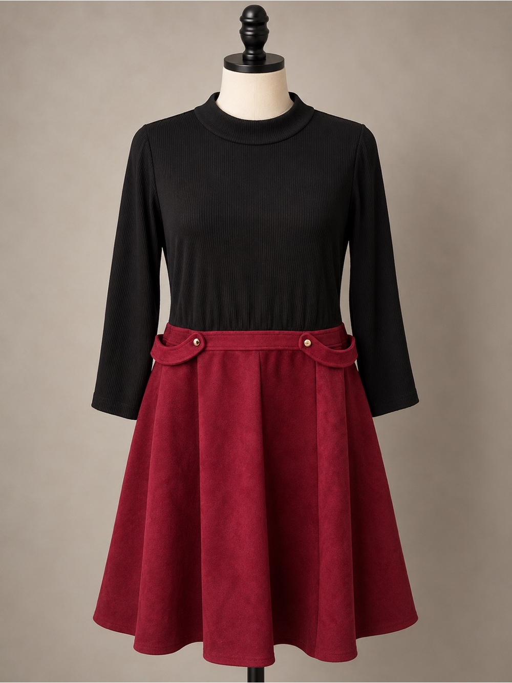 London Times Black & Burgundy Long Sleeve Dress